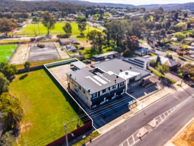 A HIGH YIELD INVESTMENT OPPORTUNITY SEVEN UNITS, ONE STRATEGIC INVESTMENT