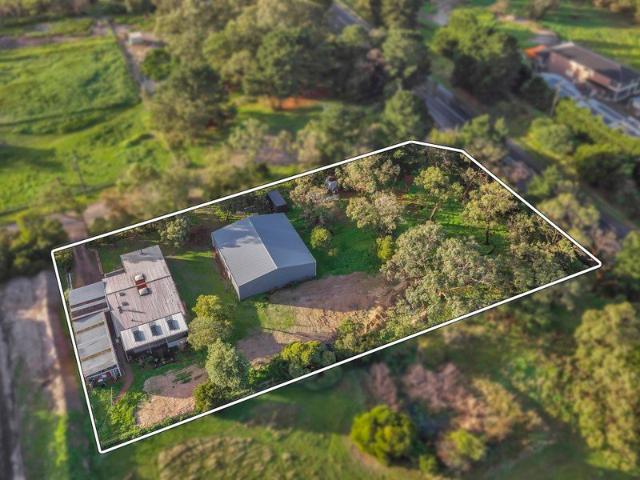 A Hidden Gem on 3,800m² Approx