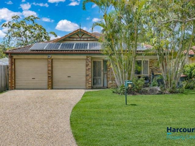 A Hidden Gem of Space, Light & Opportunity in Prime Forest Lake 23 Oxley Place, Forest Lake