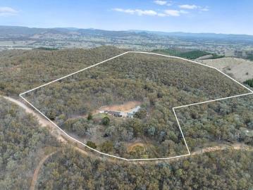 A Hidden Rural Sanctuary in North East Victoria 32.9 Acres