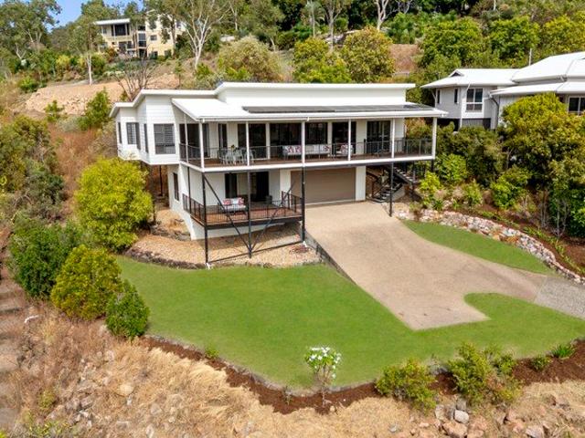 A Hillside Family Retreat with Panoramic Views