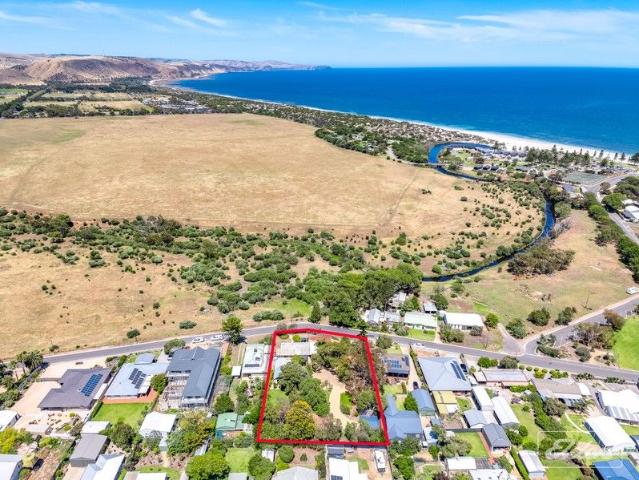 A Historic Normanville Estate Reimagined for Modern Coastal Living