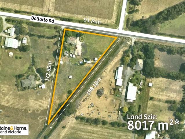 A Hobby Farm for Grab on 2 Acres!