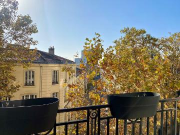 A home away from home, Paris Amsterdam Apartments for Rent