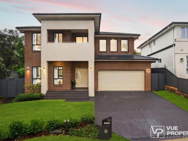 Near New Family Home + 2 Bedroom Granny Flat