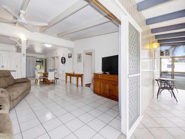 A Home Full of Stories, Just Steps from the Seah