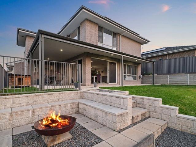 A HOME OF DISTINCTION, DESIGNED TO IMPRESS
