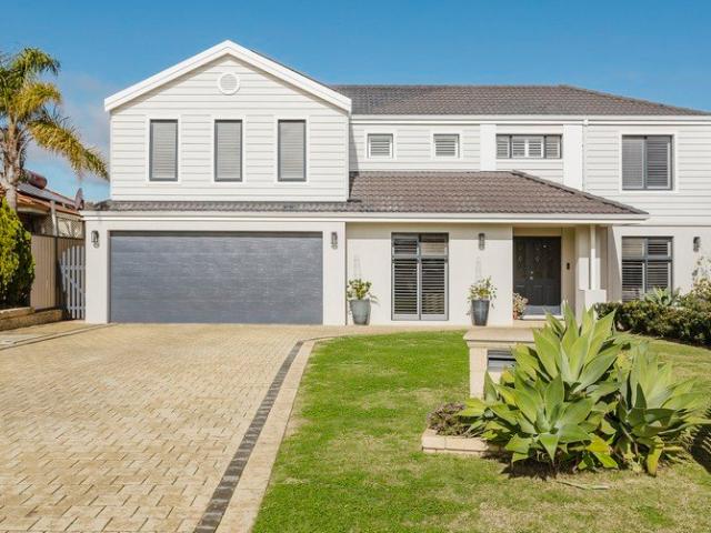 A Home of Exceptional Size & Versatility
