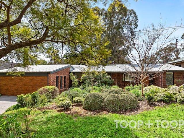 A Home of Mid Century Elegance, A Beautiful Burnside Lifestyle