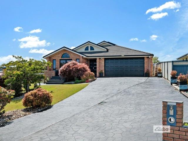 A Home Like No Other Never Before Offered!
