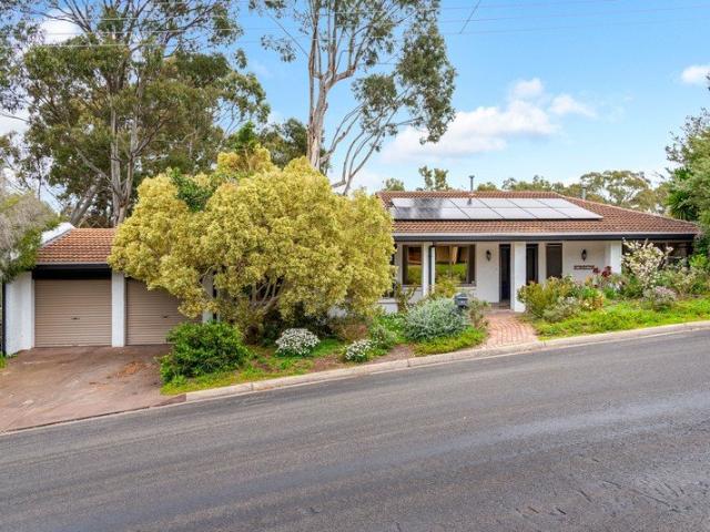 A home where space, tranquillity and family living come together