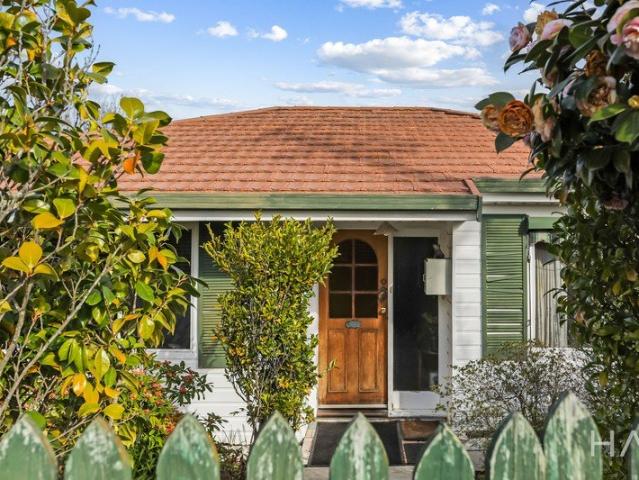 A Home with Plenty to Offer!