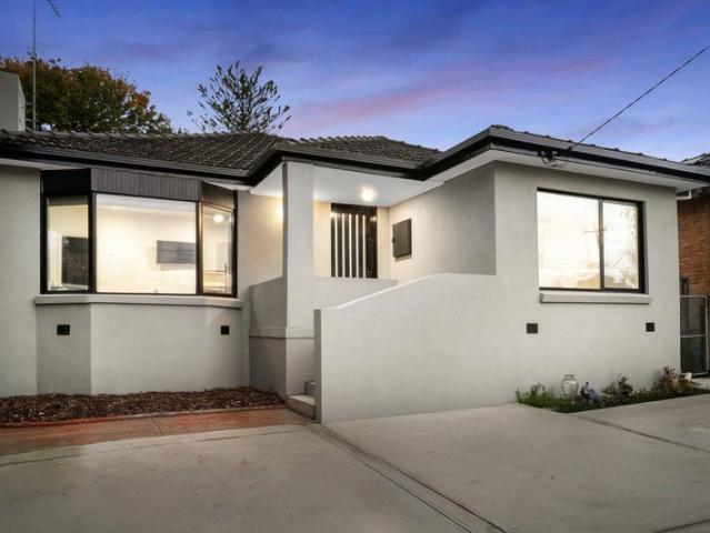 A HOME TO FALL IN LOVE WITH!