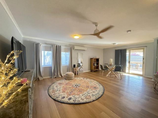 A HOME THAT WORKS FOR INVESTORS AND FAMILIES