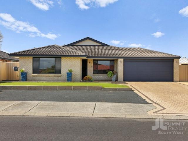 A Home That Brings Family Living Together