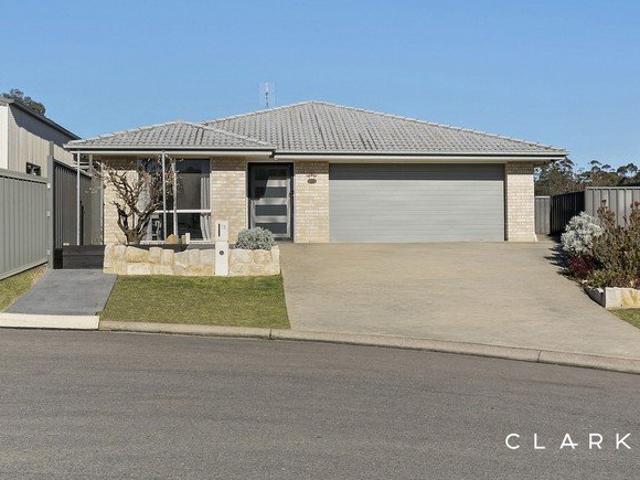 A HOME THAT DELIVERS FOR THE WHOLE FAMILY!