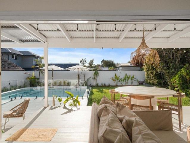 A home that doesn't simply stand out It steals the spotlight