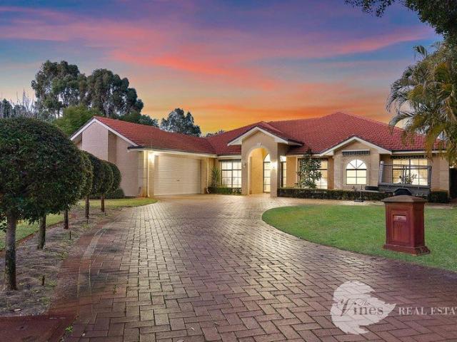 A Home That Gets the Balance Right