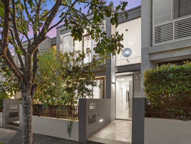 A House Sized Coastal Haven in One of Little Bay's Most Tightly Held Streets