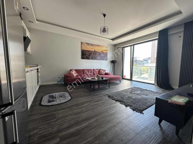 Aşiyan Apartmanında Full Eşyalı 1+1 Kiralık Daire