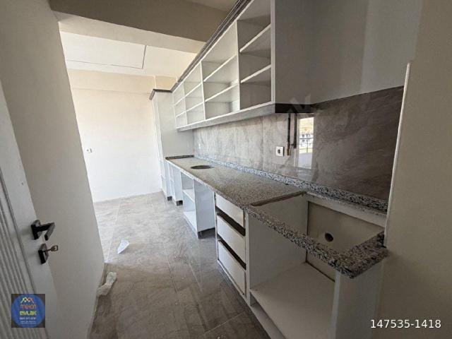 AŞIK SEYRANİ MAHALLESİNDE LÜKS 2+1 SATILIK DAİRE