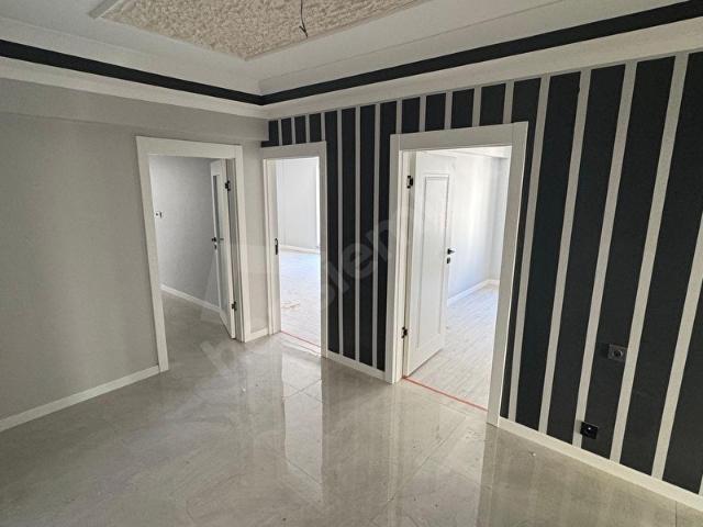 AŞIKPAŞA'DA SIFIR 3+1 SATILIK DAİRE YERDEN ISITMA