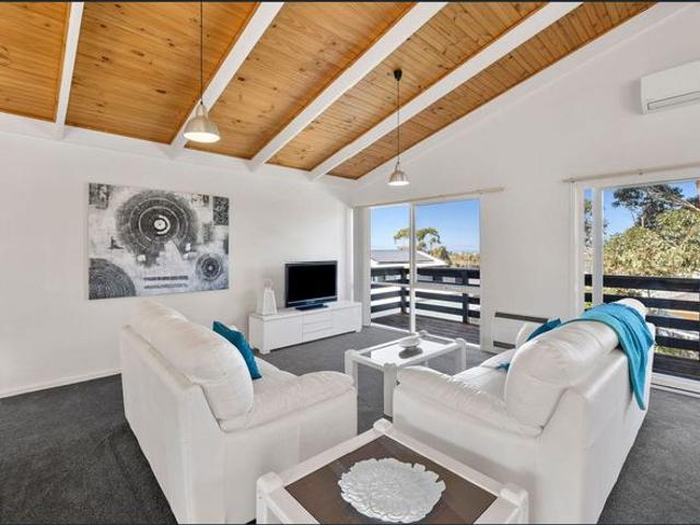 A JAN JUC CLASSIC WITH AN OCEAN VIEW!