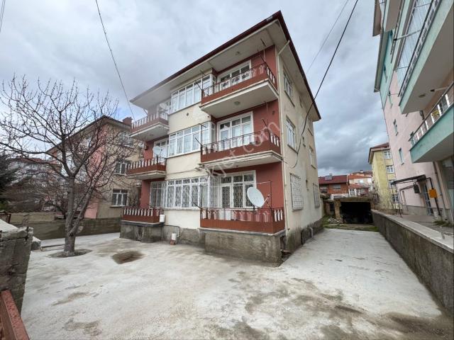 A k Emlaktan İstasyon Mah 3+1 Eşyalı Kiralık Daire
