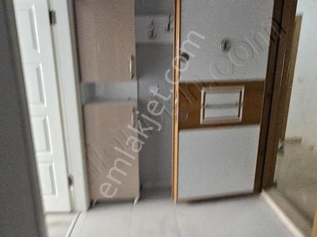 A K Mutludan Kültürde 2+0 Ara Kat Yatırımlık Daire Ayrı Mutfaklı