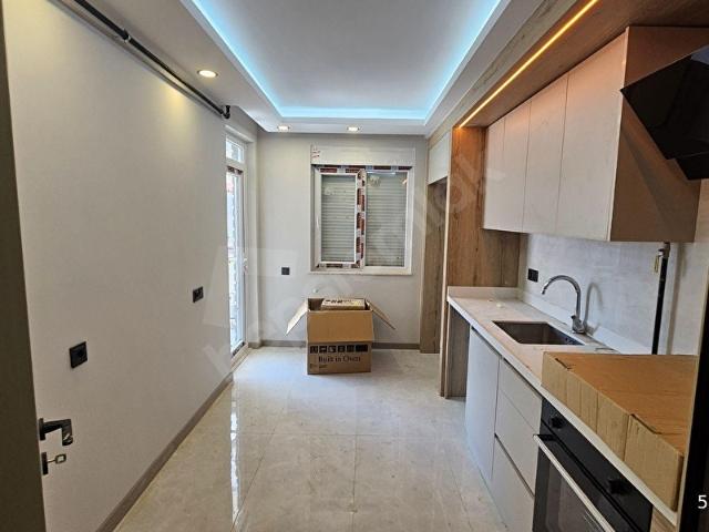 A K MUTLUDAN ÜNSALDA EBEVEYN BANYOLU LÜX SIFIR 3+1 DAİRE