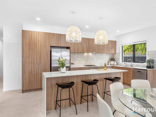 A Luxe Lifestyle in a Convenient Location