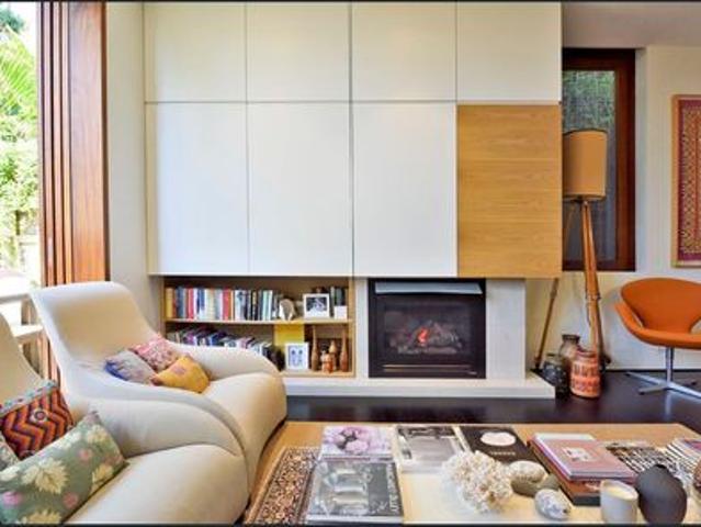 A Luxurious Contemporary Beach House In Harmony With Its Idyllic Coastal Setting