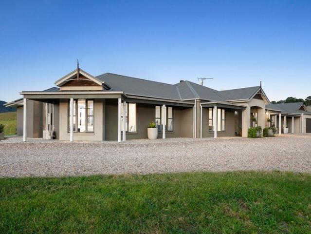 A luxurious country lifestyle escape on 40 breathtaking acres