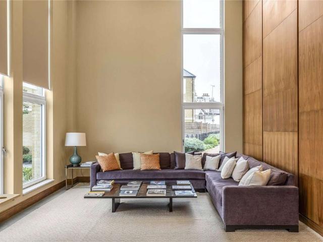A luxury two bed apartment situated beside the River Thames