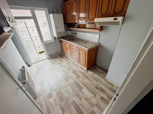 A L C Den Plevne Mah. Merkezi Konumda 3+1 Kiralık Daire