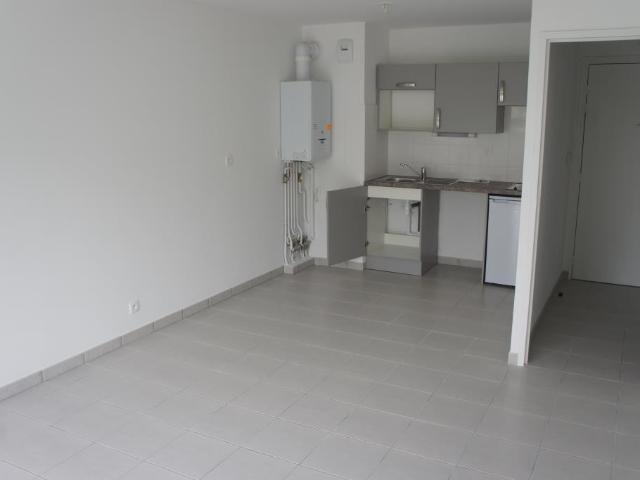 A La Baule, dans résidence 'COTE PARC', au 1er étage T2, noA104
