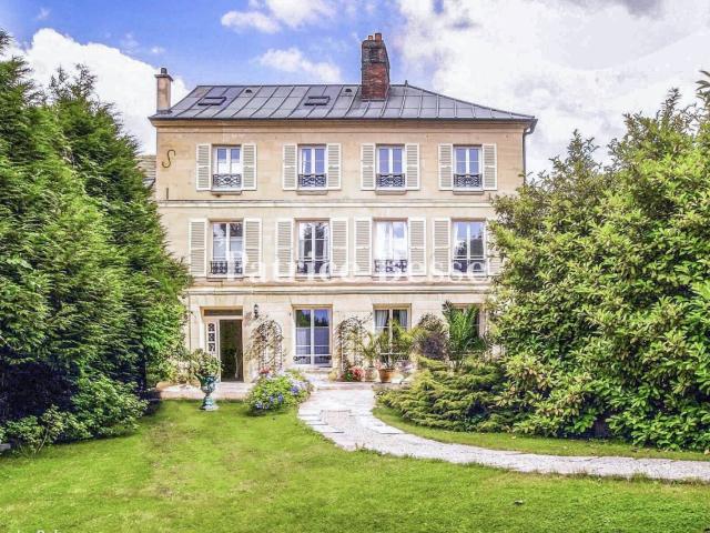 À la lisière du Vexin et de la Normandie, autour d'un parc a. 1700m² Giverny
