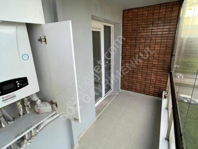 Çağlak Parkı Dibi 2+1 95m2 Kapalı Otoparklı Cam Balkonlu Kiralık