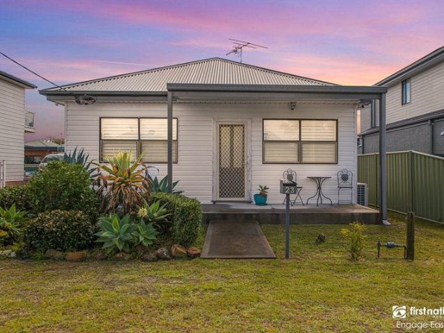A Lakeside Lifestyle with Exciting Future Potential