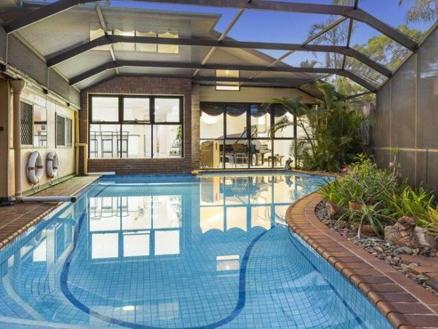 A Landmark Multi Generational Estate with 508 sqm Floorplan and Separate Home Office Quarter on 908 SQM