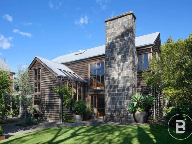 A Landmark of Ballarat Timeless Bluestone Elegance with Architectural Distinction
