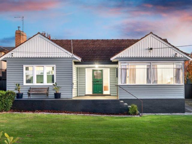 AUCTION THIS SATURDAY THIS IS AN ONSITE & ONLINE AUCTION THIS SATURDAY AT 11am