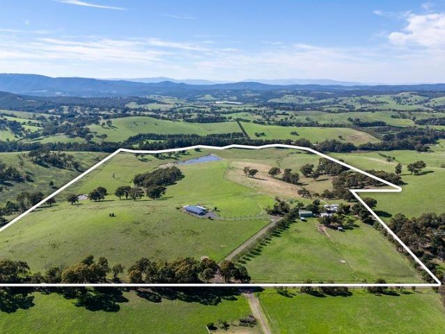 A Landmark Arthurs Creek Holding Scale, History, Character & Rural Capability
