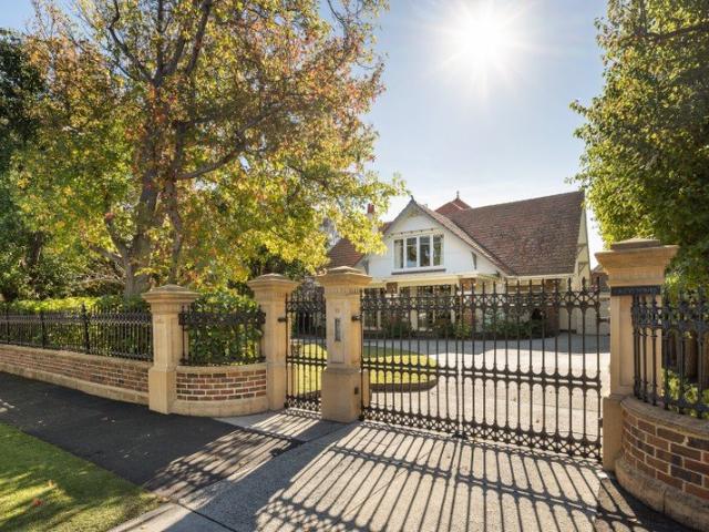A Landmark Brighton Estate