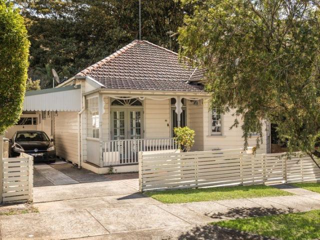 A Landmark Bronte Opportunity, 627sqm Approx With DA Approved Plans By Chapman Architecture