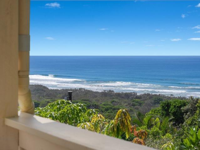 A Landmark Coastal Holding Defined by Scale, Views and Possibility