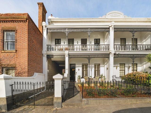 A Landmark East Melbourne Residence