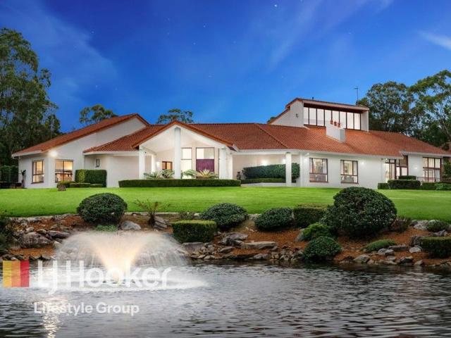 A Landmark Estate of Architectural Distinction in Denham Court