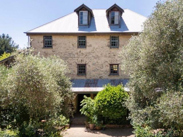 A Landmark Estate of History, Beauty and Creative Possibility