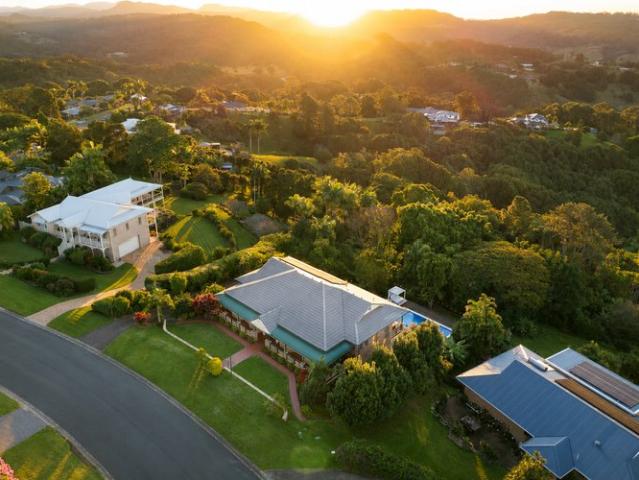 A Landmark Federation Estate with Panoramic Views & Dual Living